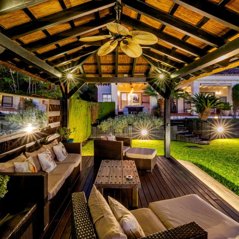 Ocean Views Luxury Villa next to beach - Villa - 71