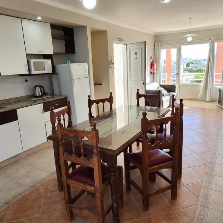 Complejo LA OMA, ubicado a 400 mts del mar con estacionamiento privado - Apartamento - 4