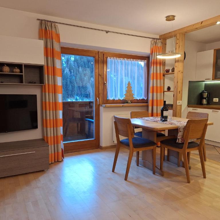 Apartments Insam - Appartamento con 2 Camere da Letto, Balcone e Terrazza - 8