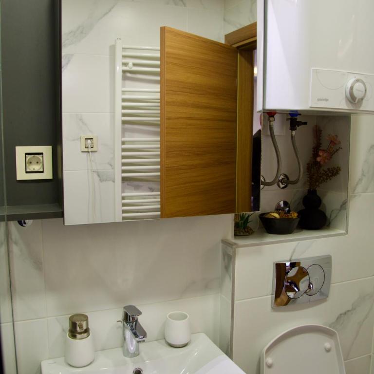 Golden Heaven Zlatibor - One-Bedroom Apartment - 24