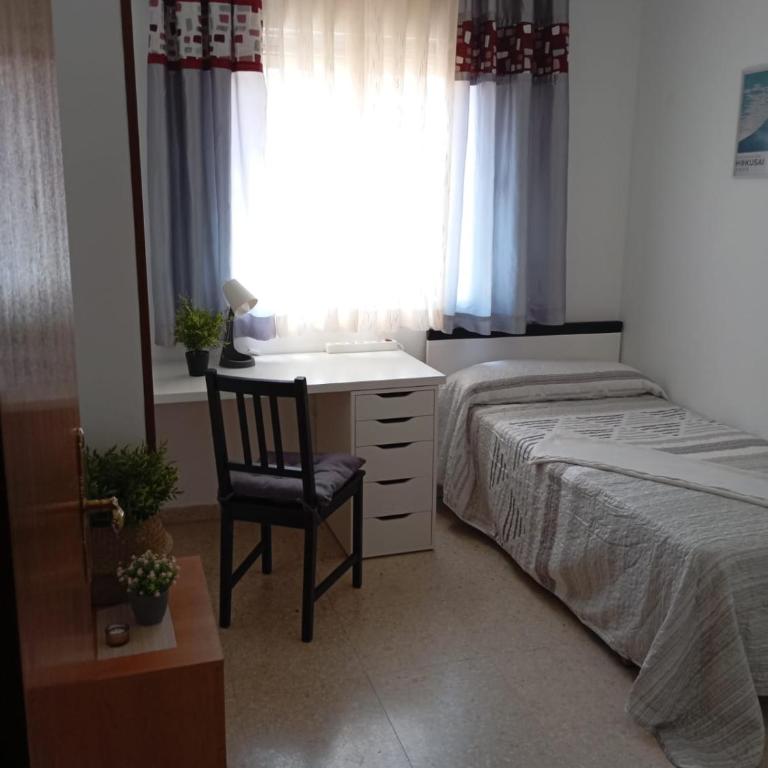 Habitación en Carril de la Cordobesa - Habitación Individual - 3