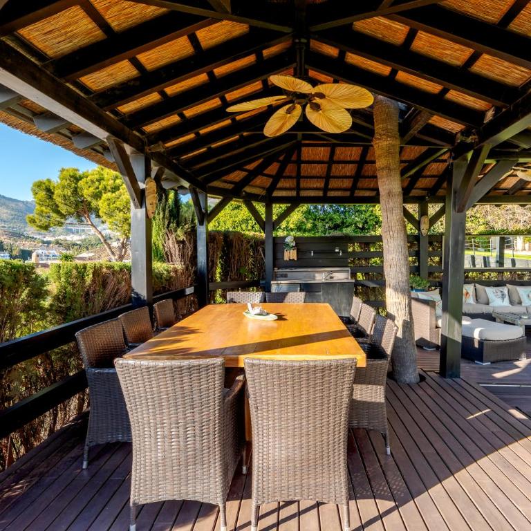 Ocean Views Luxury Villa next to beach - Villa - 57