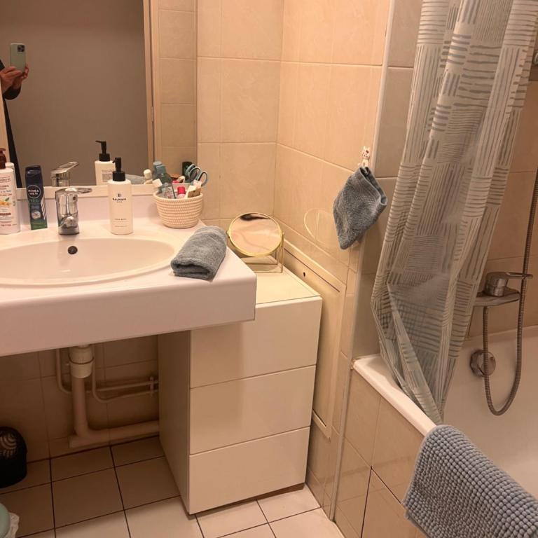 Double Room with Balcony - Chambre Double - 3