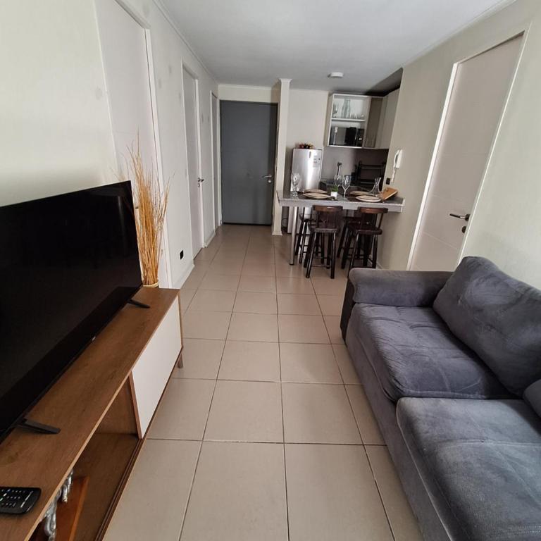 Full Departamento Céntrico a pasos del Metro Ecuador, Teletón, Mutual, Clinicas - Two-Bedroom Apartment - 5