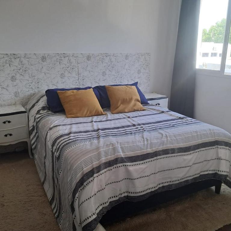 Excelente apartamento sobre la principal avenida - Two-Bedroom Apartment - 7