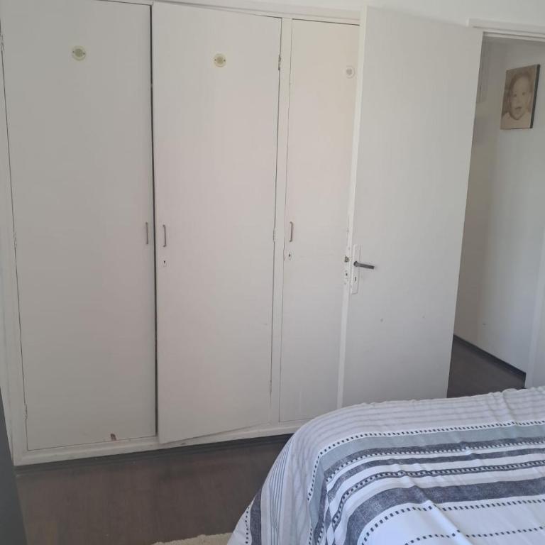 Excelente apartamento sobre la principal avenida - Two-Bedroom Apartment - 14