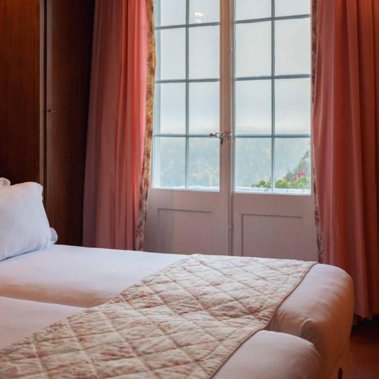 Hotel Regina - Classic Doppel-/Zweibettzimmer mit Bergblick - 3