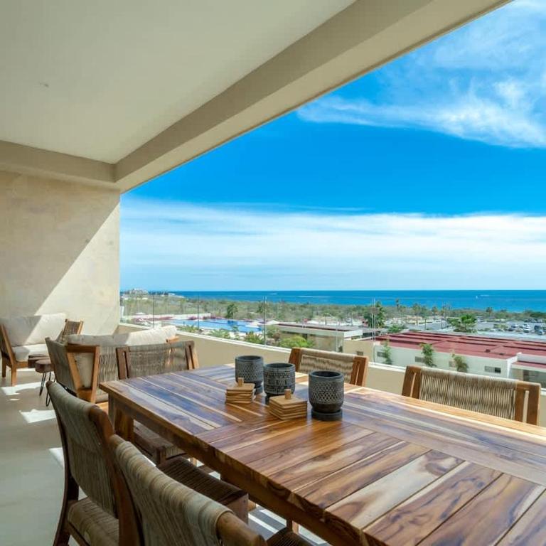 Serene Oceanview Getaway with Private Terrace - Apartamento de 2 dormitorios - 6