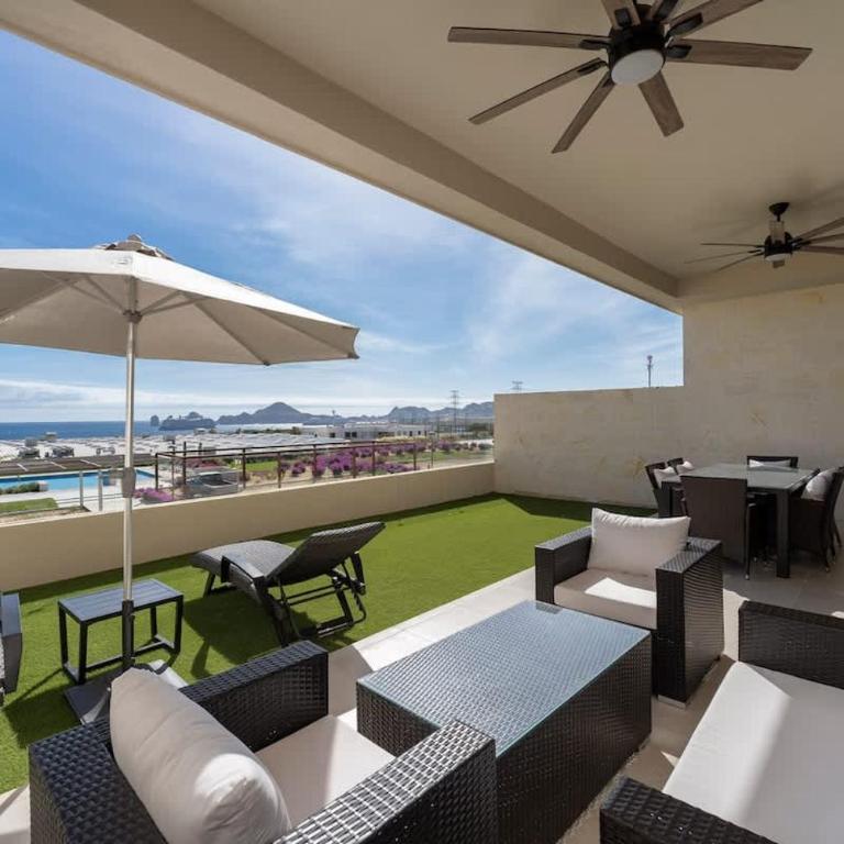 Terrace with Arch Views, Pool, BBQ & Beach Gear - Apartamento - 1
