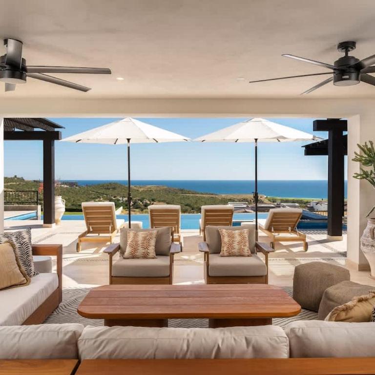 Luxury Villa with Infinity Pool and Ocean View - Casa - 1
