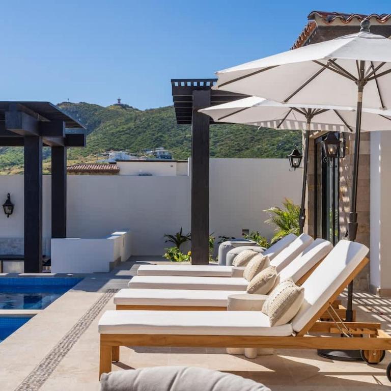 Luxury Villa with Infinity Pool and Ocean View - Casa - 15