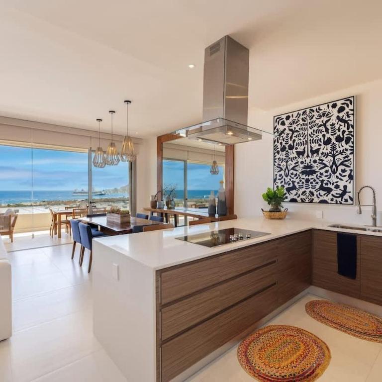 Spectacular New 2BR Condo with BBQ and Ocean views - Apartamento - 3