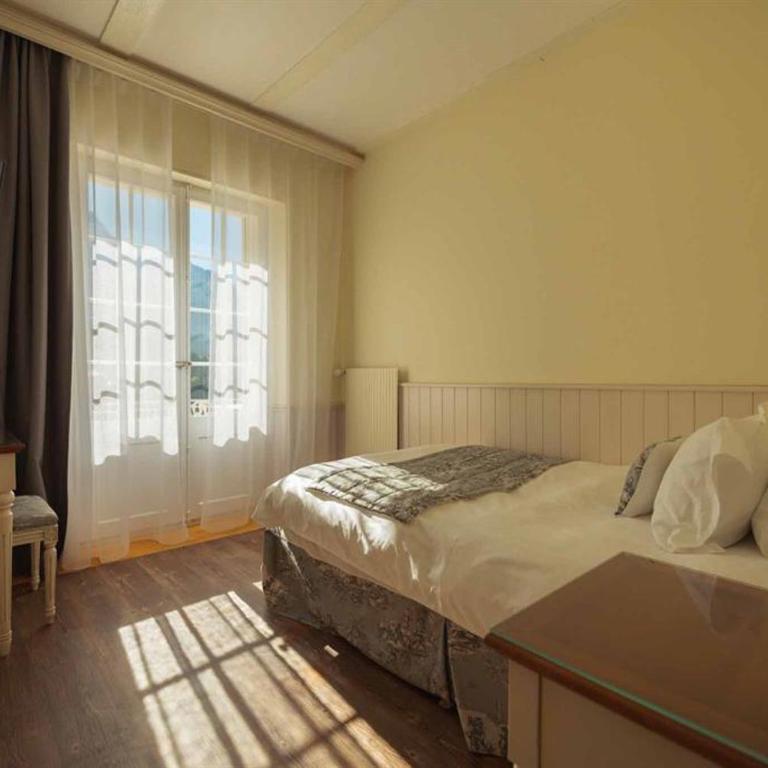 Hotel Regina - Familiensuite mit Balkon - 8