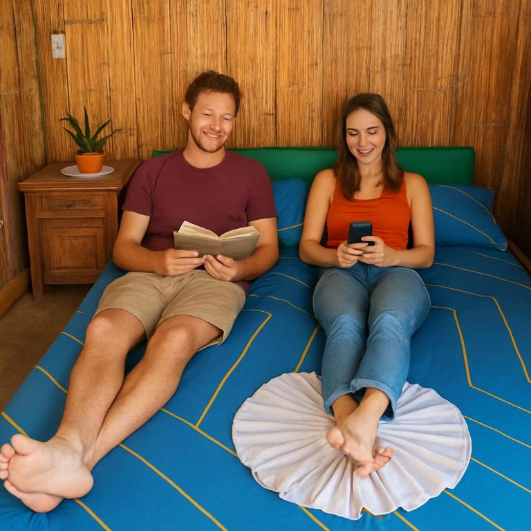 Hostal Palomino EcoHouse & Camping - Cabaña con vistas al jardín - 6