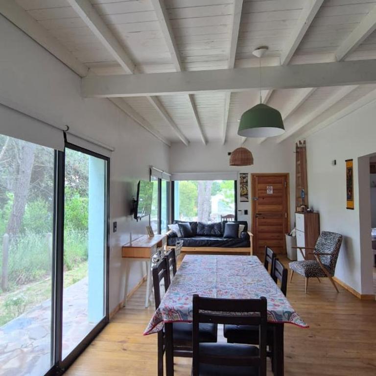 Casa para 5- Apta mascotas - Luz y tranquilidad - Two-Bedroom House - 4