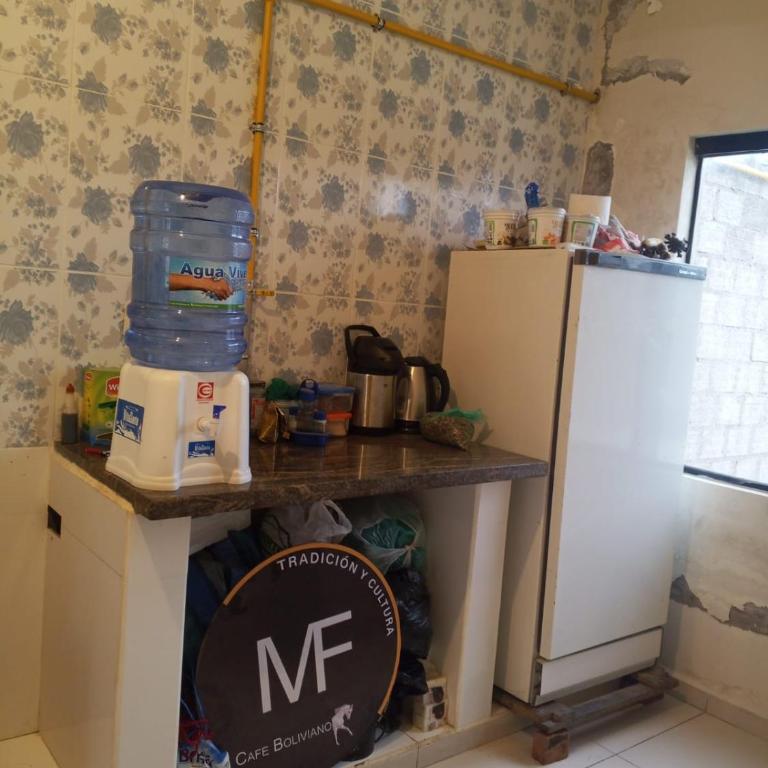 Habitación con baño privado mas servicio de taxi aeropuerto - One-Bedroom Apartment - 9