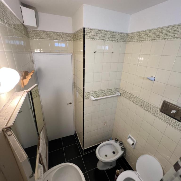 Depto 1 ambiente frente al mar y céntrico - Apartamento de 1 dormitorio - 5
