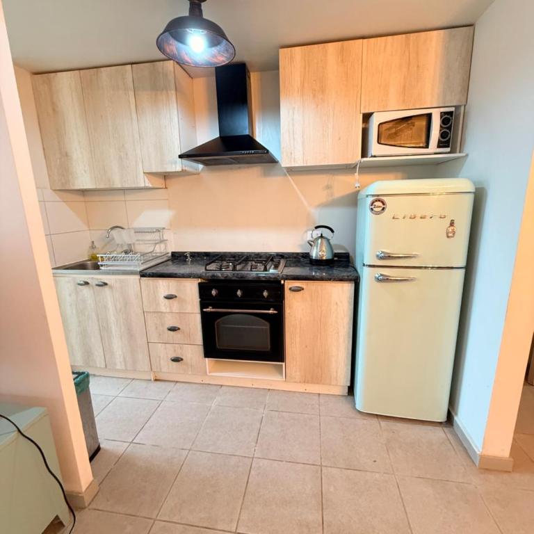Departamento Arriendo Diario - Three-Bedroom Apartment - 5