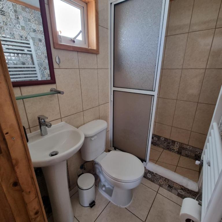 Hostal Origen Patagonia - Double Room with Private Bathroom - 6