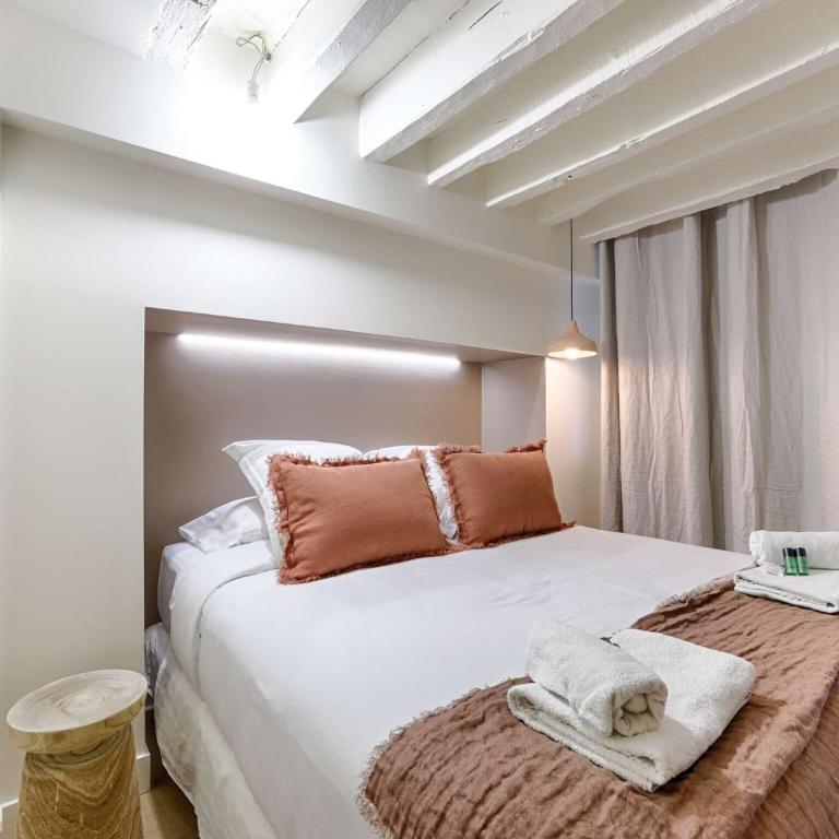 Beautiful AC Duplex Bastille Le Marais - Appartement - 12