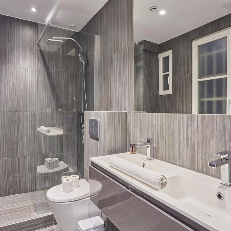 Residence Rivoli - Center of Paris - Two-Bedroom Apartment - 16