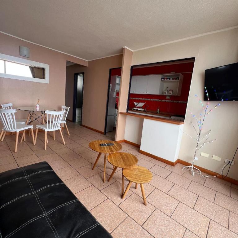 Departamento frente al mar - Three-Bedroom Apartment - 11