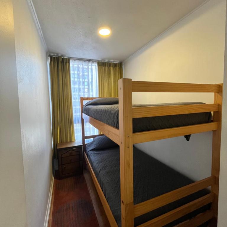 Departamento Santiago Centro Full Equipado - Three-Bedroom Apartment - 95