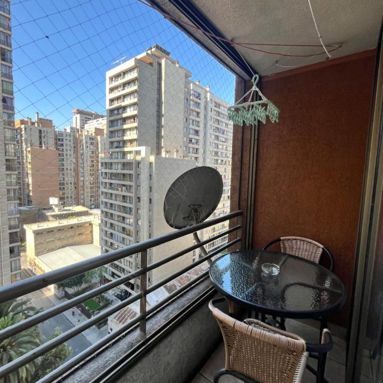 Departamento Santiago Centro Full Equipado - Three-Bedroom Apartment - 88