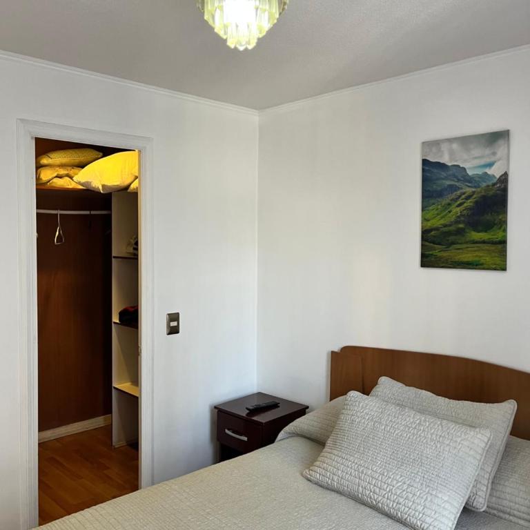Departamento Santiago Centro Full Equipado - Three-Bedroom Apartment - 86