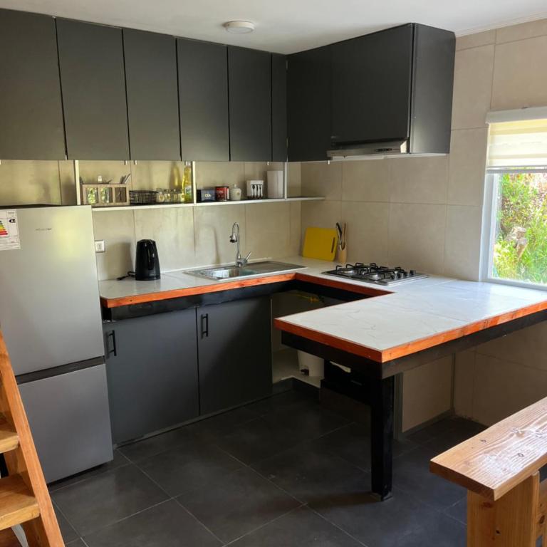 Cabaña con vista al humedal rodeada de naturaleza - Two-Bedroom House - 2