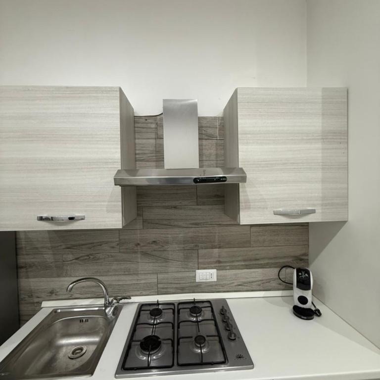 Metro Stay piscinola - One-Bedroom Apartment - 1