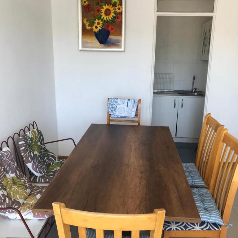 Departamento frente a Las Salinas - Three-Bedroom Apartment - 9