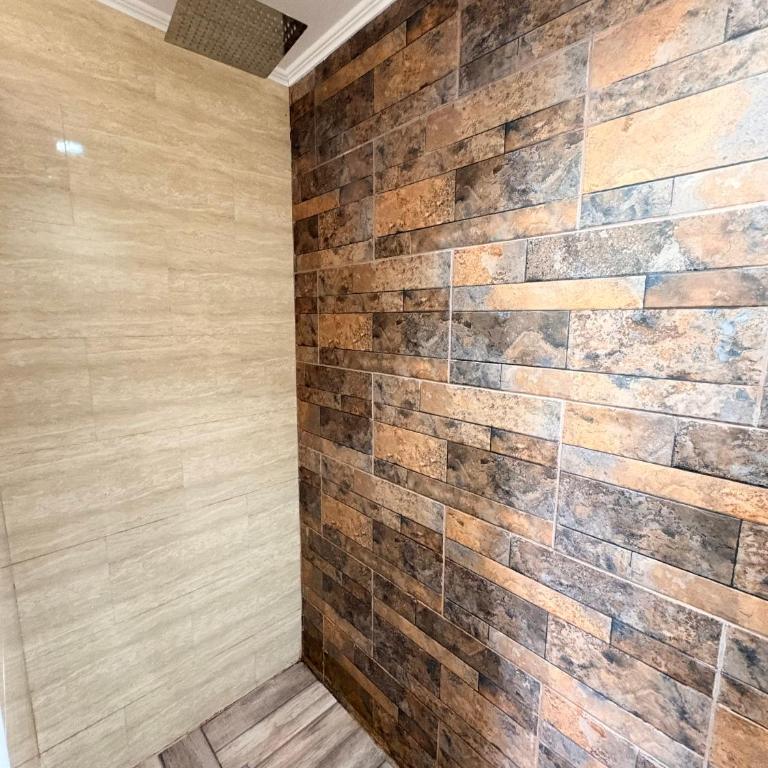 Hostal y Domos Bello Horizonte - Habitación Cuádruple Prémium - 17