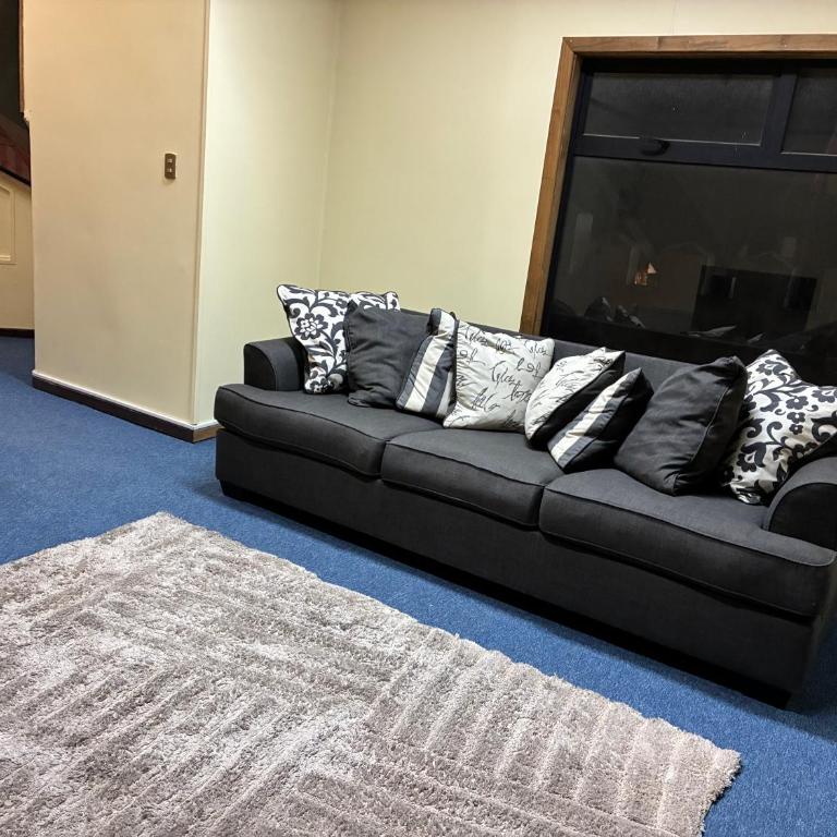 Hostal Mundet - Superior Queen Room - 11