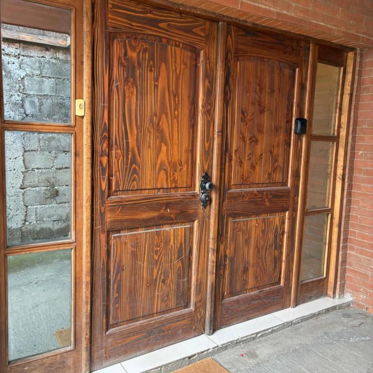 Hostal Mundet - Superior Queen Room - 12