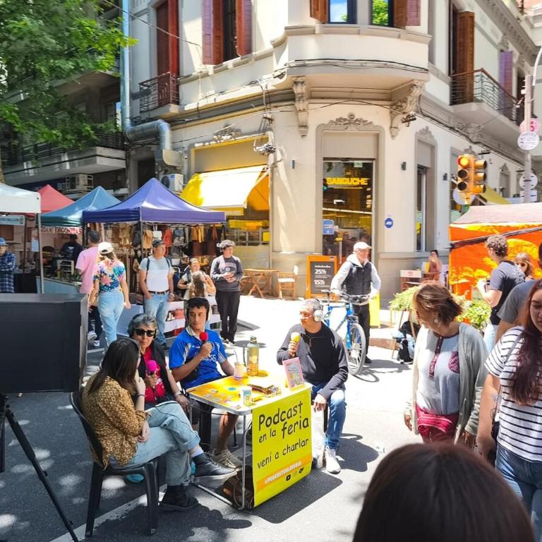 Cómodo apartamento vecino a feria de Tristán y a metros de 18 de julio - One-Bedroom Apartment - 17