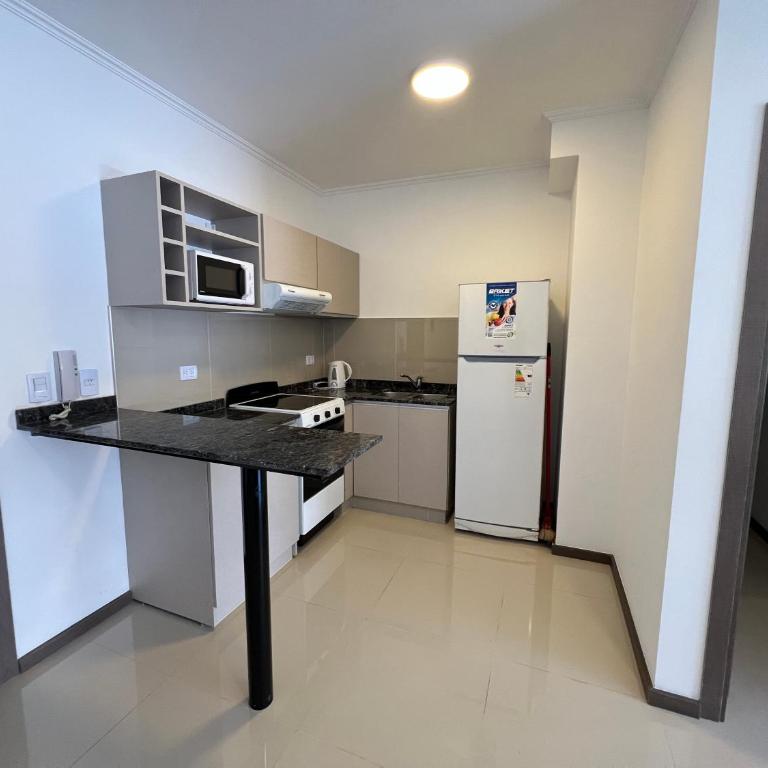 Edificio Veneto IV - Departamento de un dormitorio con balcón en pleno centro - Apartamento de 1 dormitorio con balcón - 2