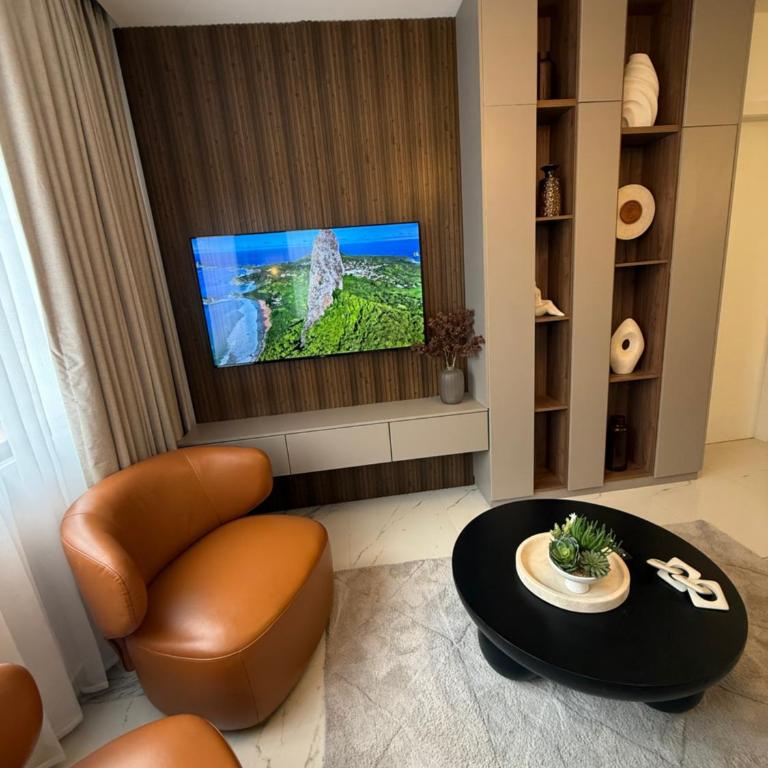 ApartEllite - Two-Bedroom Apartment - 18