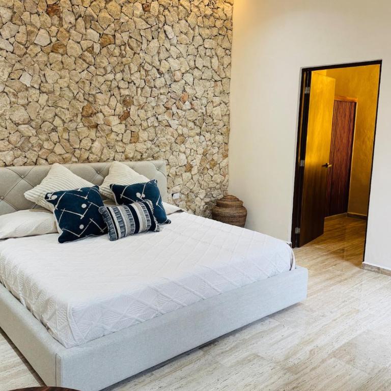 Casa Injertada a espaldas de Paseo de Montejo - One-Bedroom House - 16