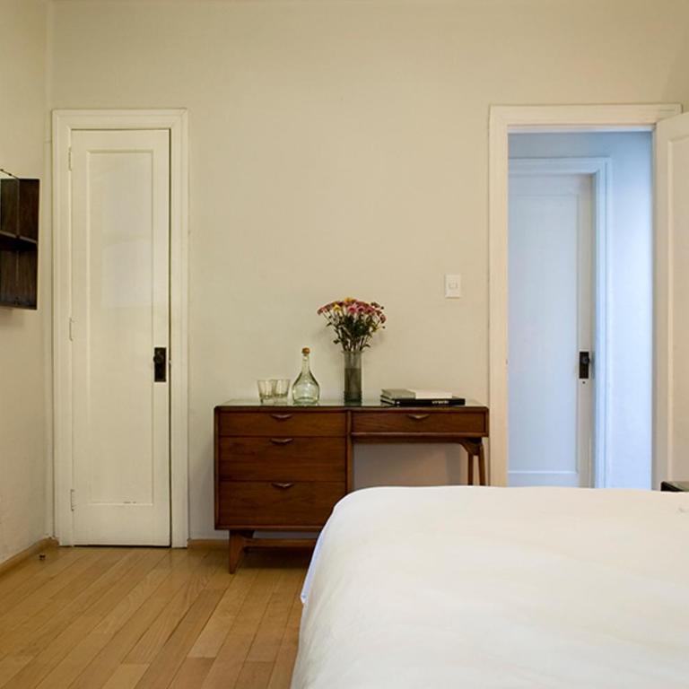 Stella Bed & Breakfast - Habitación Doble con baño privado externo - 1 o 2 camas - 1
