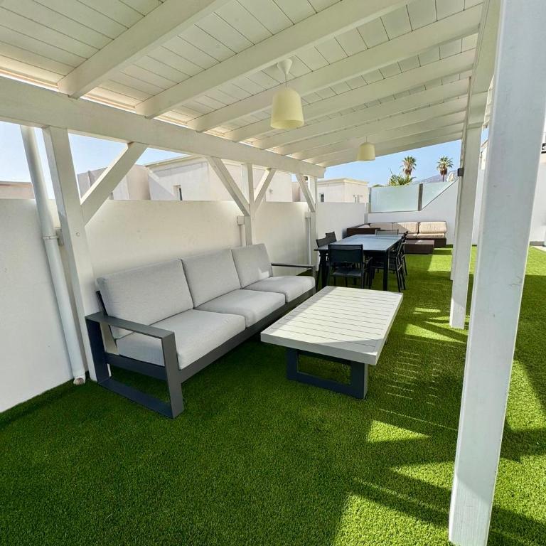 Villa Adelina in Costa Adeje - Villa - 21