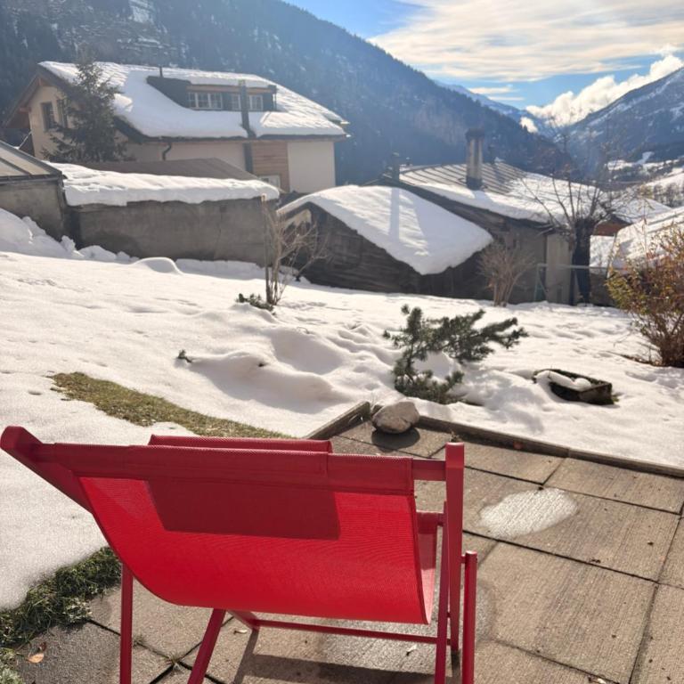 Ambiente Appartement C2 - moderne Ferienwohnung mit Terrasse in Leukerbad - Apartment mit 1 Schlafzimmer und Terrasse - 7