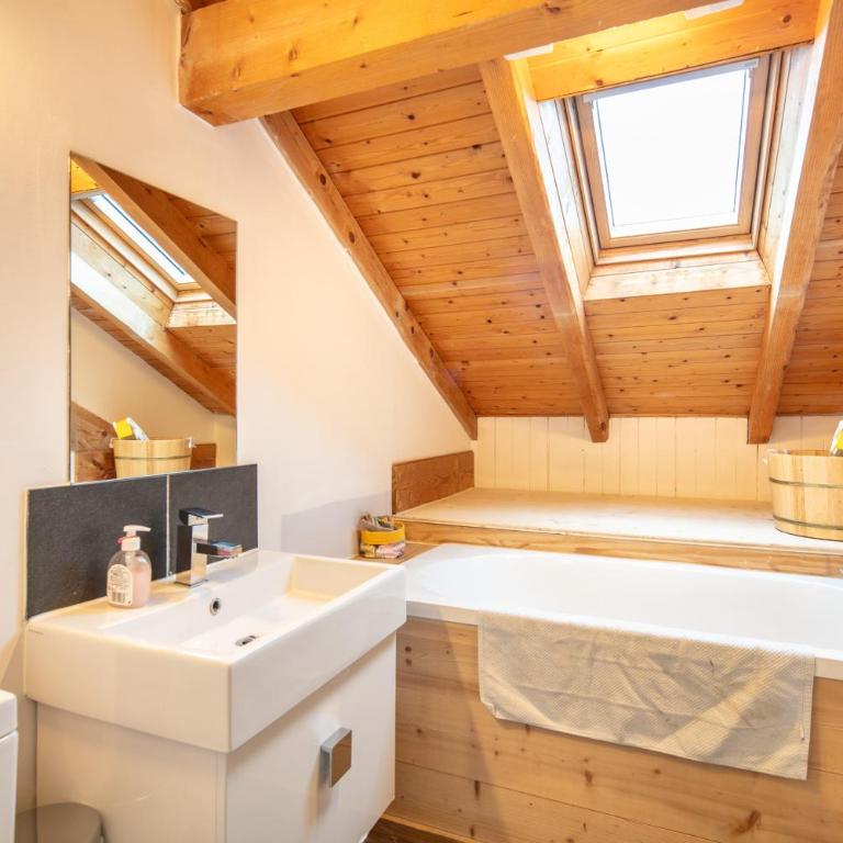 Chalet Les Marmottes - 5P8 - Chalet - 5