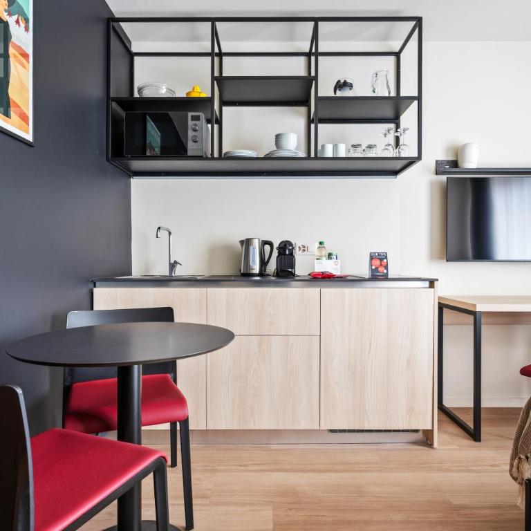 Nonanteneuf appart hōtel Genève Plainpalais - contactless check-in - Studio - 3