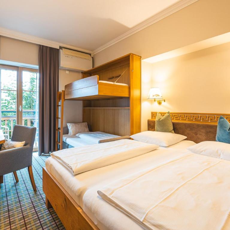 Fish'Inn Zell - Hotel Fischerwirt - Familienzimmer mit Balkon - 14