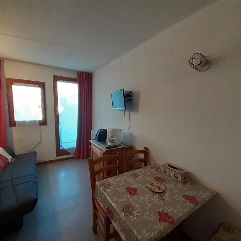 Studio confortable à Valfréjus, proche télésièges - FR-1-561-73 - Studio - 6