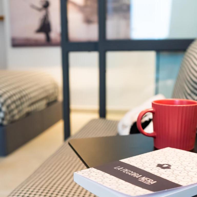 The Black Sheep, Airco - No Lift - One-Bedroom Apartment - 20