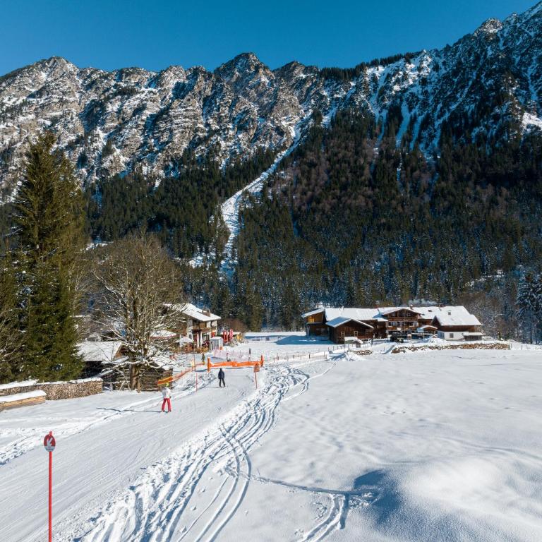 Landhaus Am Fellhorn - Doppelzimmer mit Bergblick - 1
