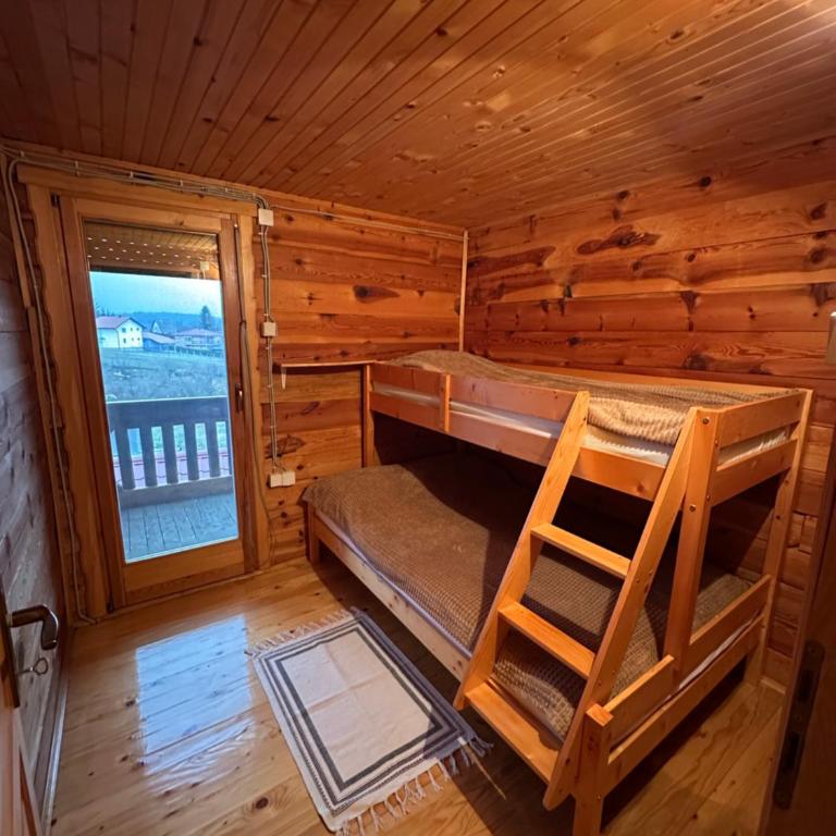 Cozy Wooden Cottage - Kuća sa 3 Spavaće Sobe - 13