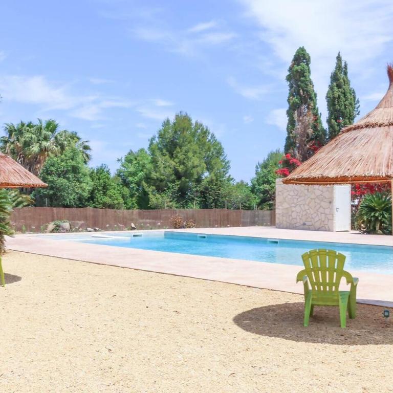 Mediterranean Luxe Villa • 8PAX • Pool • BBQ •Cozy - Villa Deluxe - 19